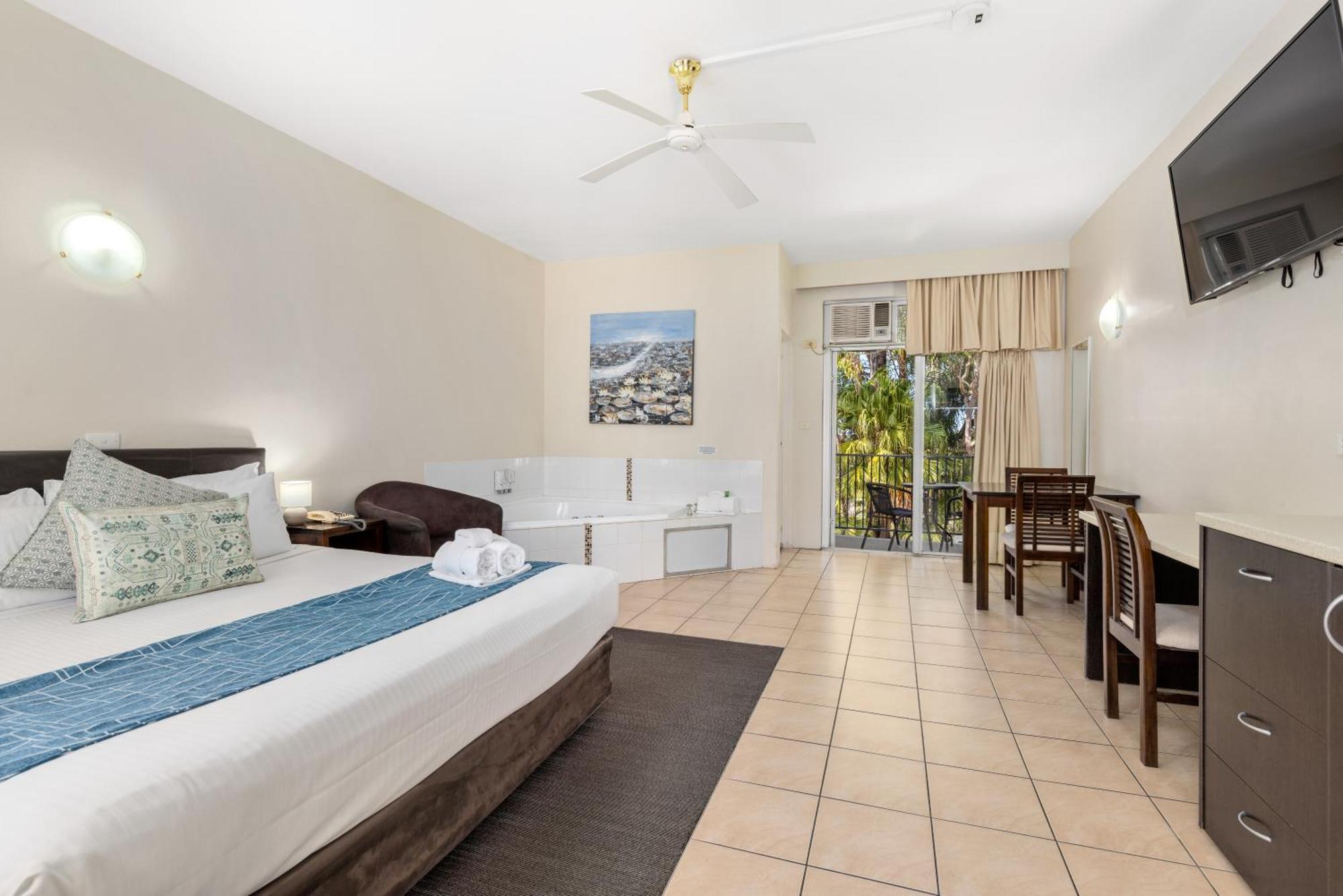 Sanctuary Resort Motor Inn Кофс-Харбор Экстерьер фото