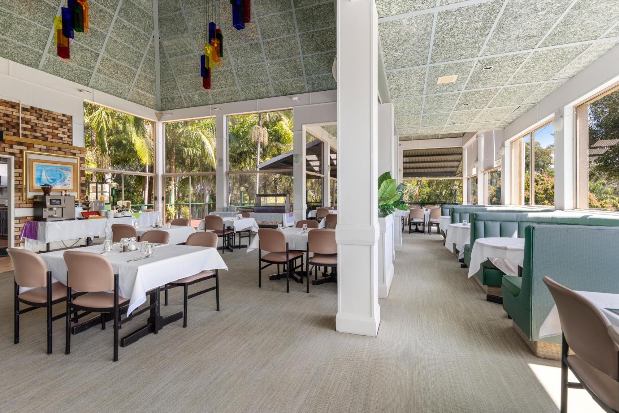 Sanctuary Resort Motor Inn Кофс-Харбор Экстерьер фото